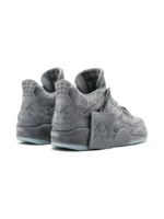Air Jordan 4 Retro Kaws - imagine 3