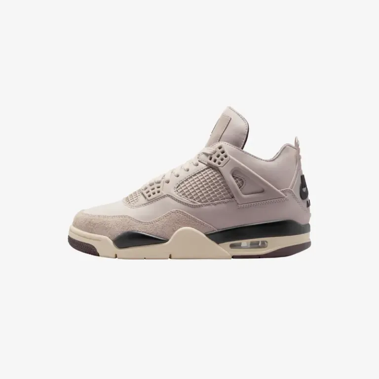 A Ma Maniere Air Jordan 4 Retro While you were sleeping smart sneakers